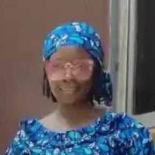 Naomi Simon